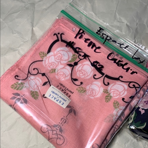 Escape by Pierre Cardin cotton scarf - Picture 8 of 8